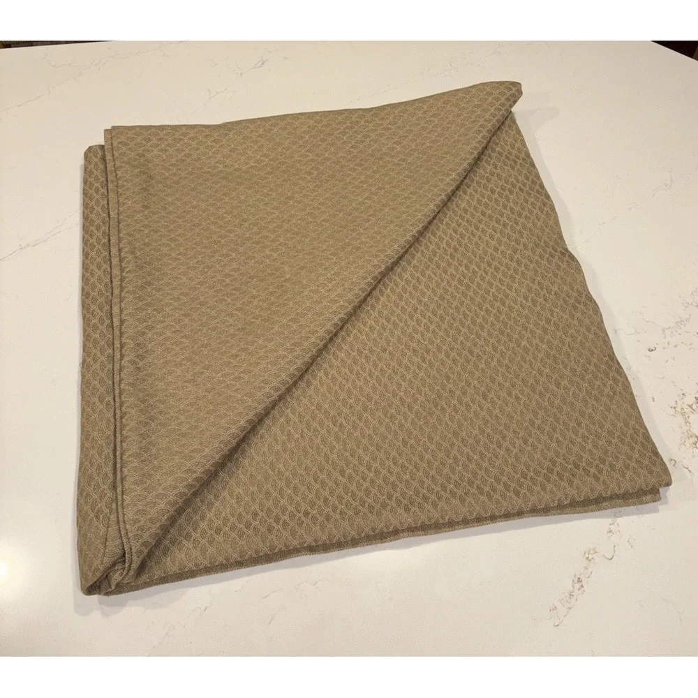 SDH Ygale Elegant Jacquard Weave Scalloped Texture 100% Cotton Queen Coverlet